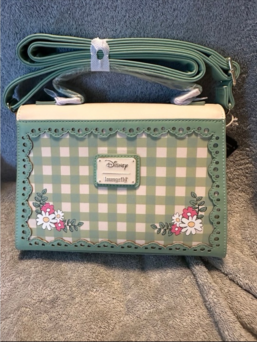 NWT Loungefly Disney Winnie the Pooh Floral Gingham Handbag - Exclusive - Picture 6 of 6